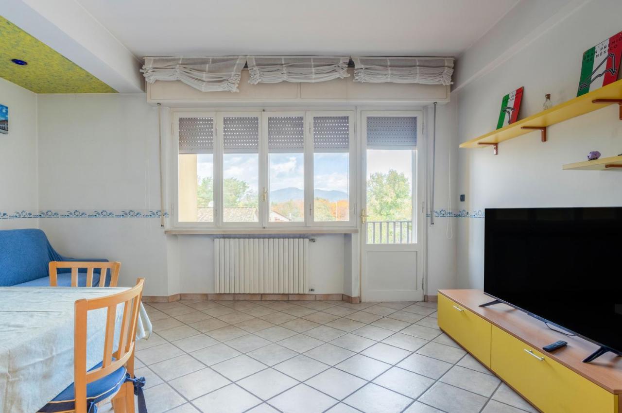 Lucca Roomy Apartment With Balcony And Parking! Kültér fotó