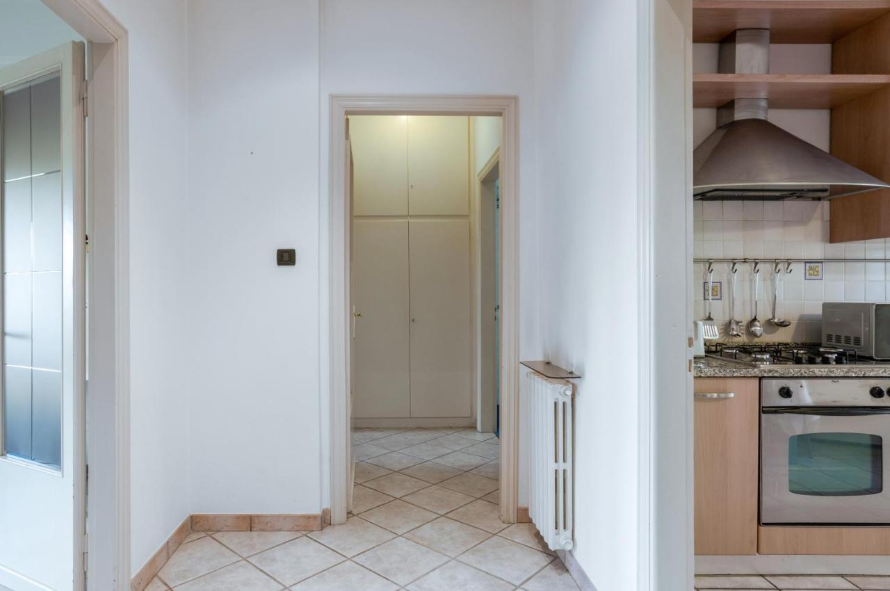 Lucca Roomy Apartment With Balcony And Parking! Kültér fotó